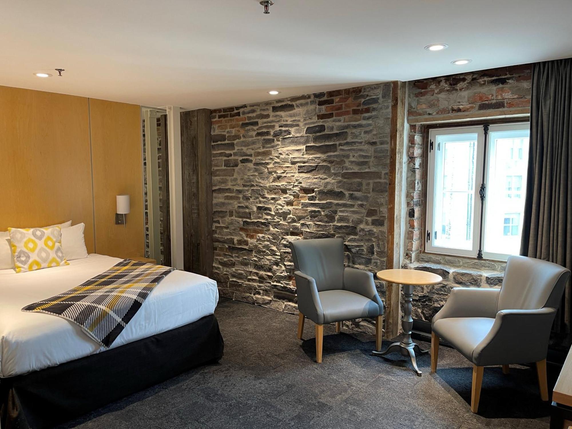 Hotel Du Vieux Quebec Bagian luar foto