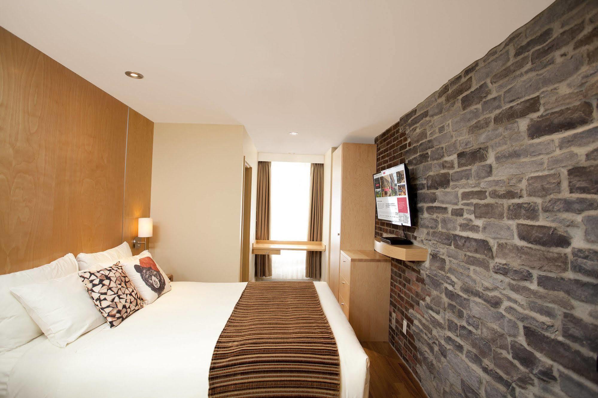 Hotel Du Vieux Quebec Bagian luar foto