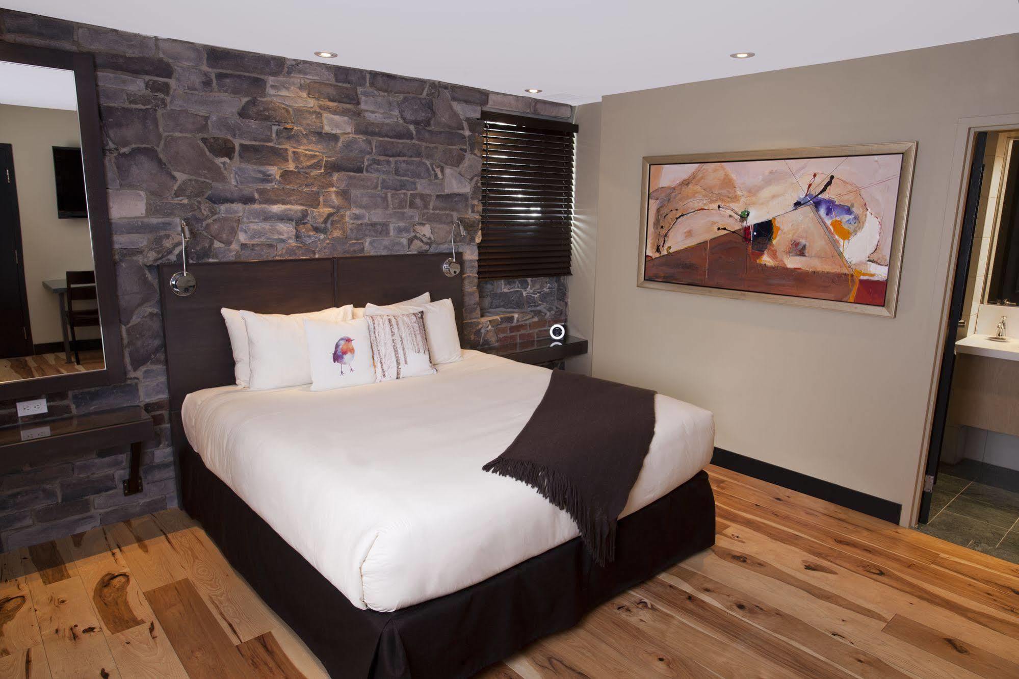 Hotel Du Vieux Quebec Bagian luar foto